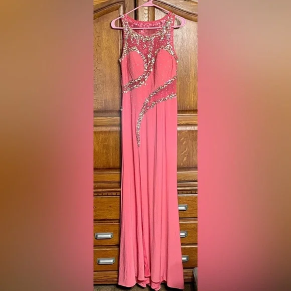 Fabuluxe Dresses | Fabuluxe Coral Mardi Gras Gown Size Medium | Color: Orange | Size: M | Gouzienw13's Closet Fabuluxe Dresses | Fabuluxe Coral Mardi Gras Gown Size Medium | Color: Orange | Size: M | Gouzienw13's Closet